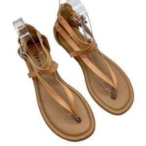 Torrid Casual T-Post Strappy Flat Sandals Faux Leather Back Zip